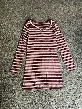 SO Striped Long Sleeve Dress in Burgundy and White